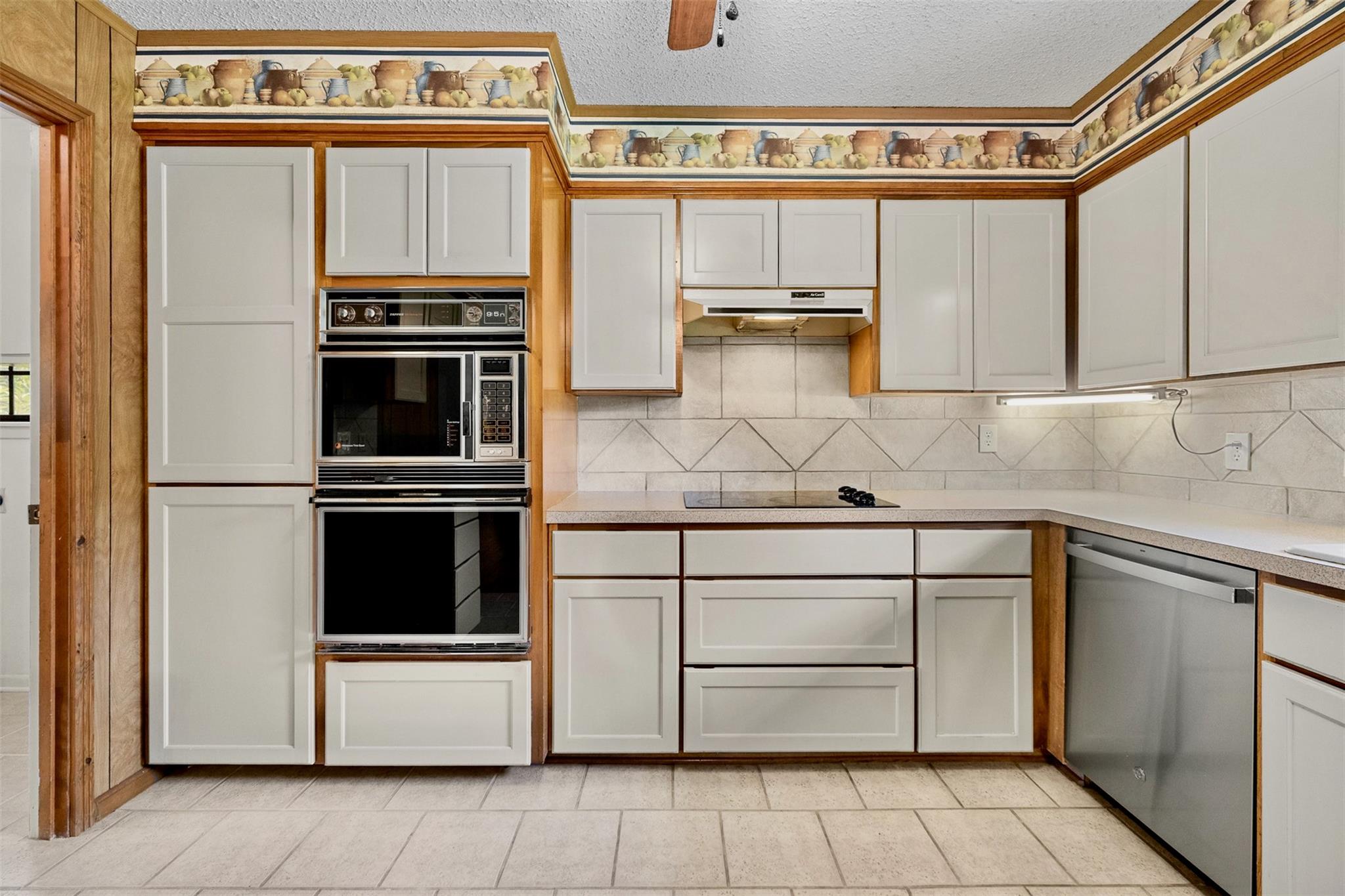2710 Heather Glen