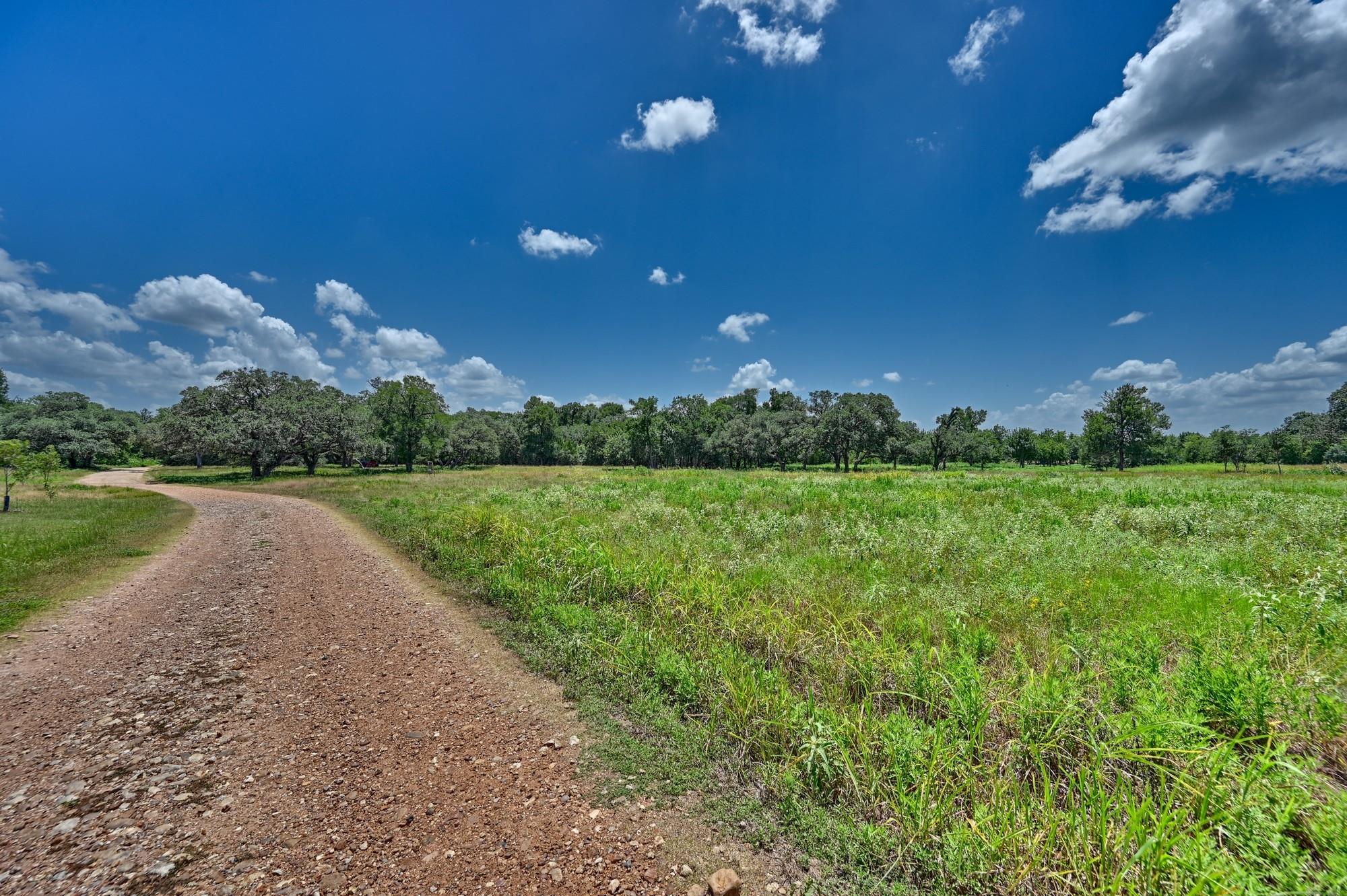 330 N Nassau Road