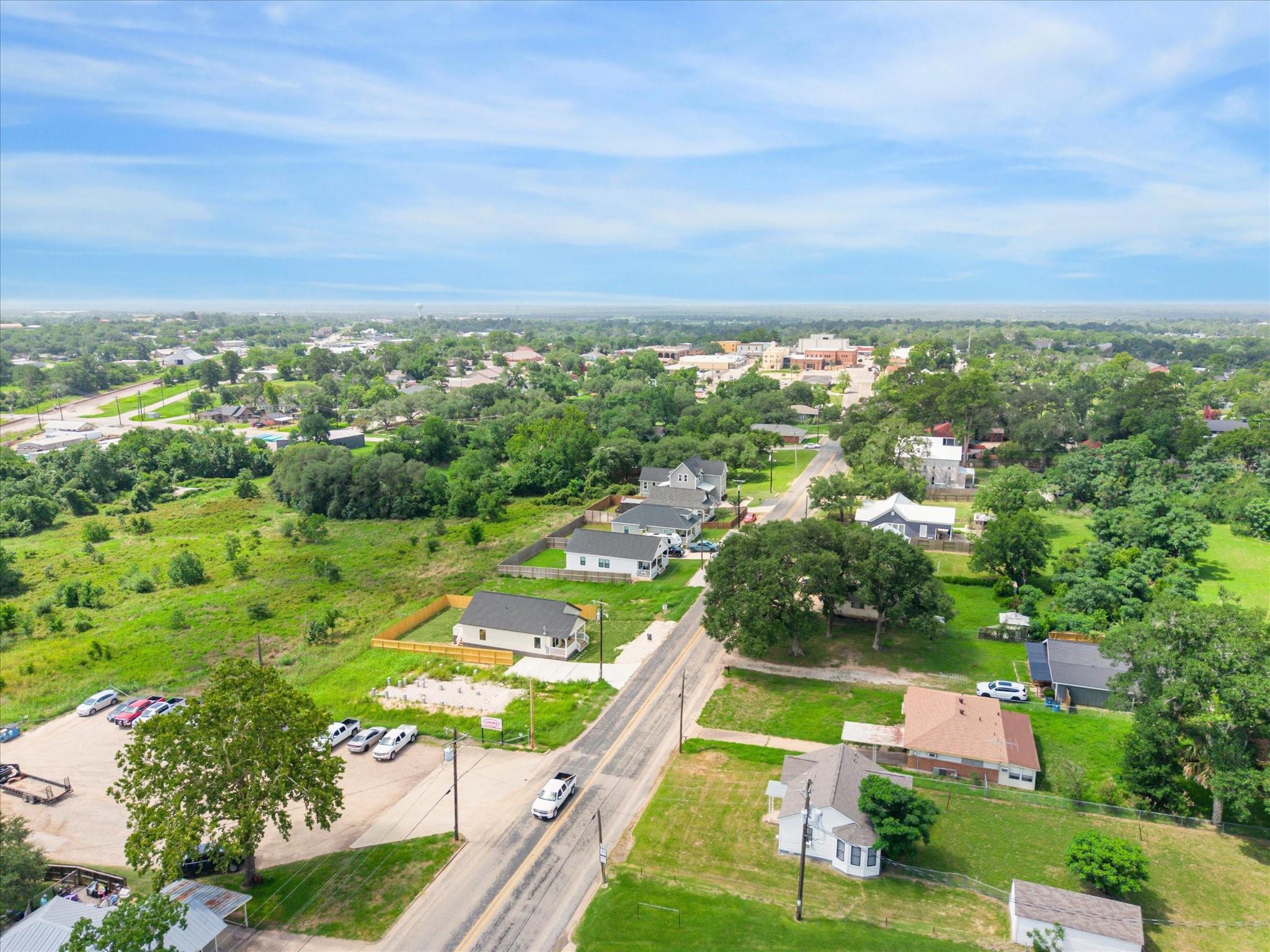 425 N Holland