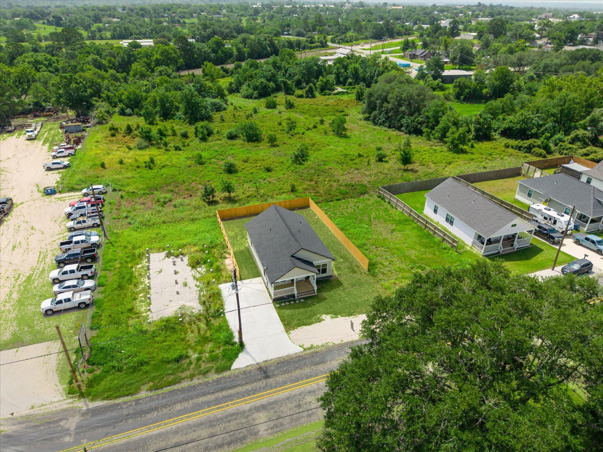 425 N Holland
