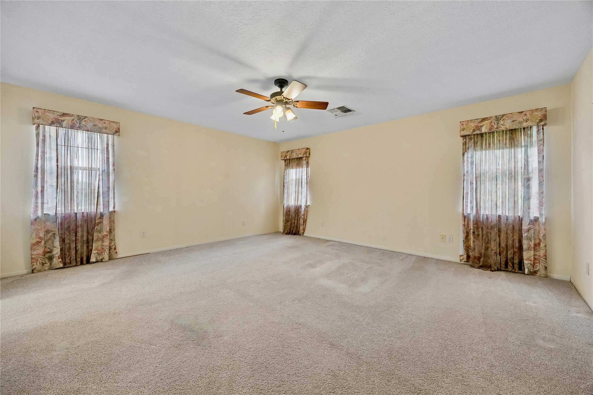 8225 Clarann Lane