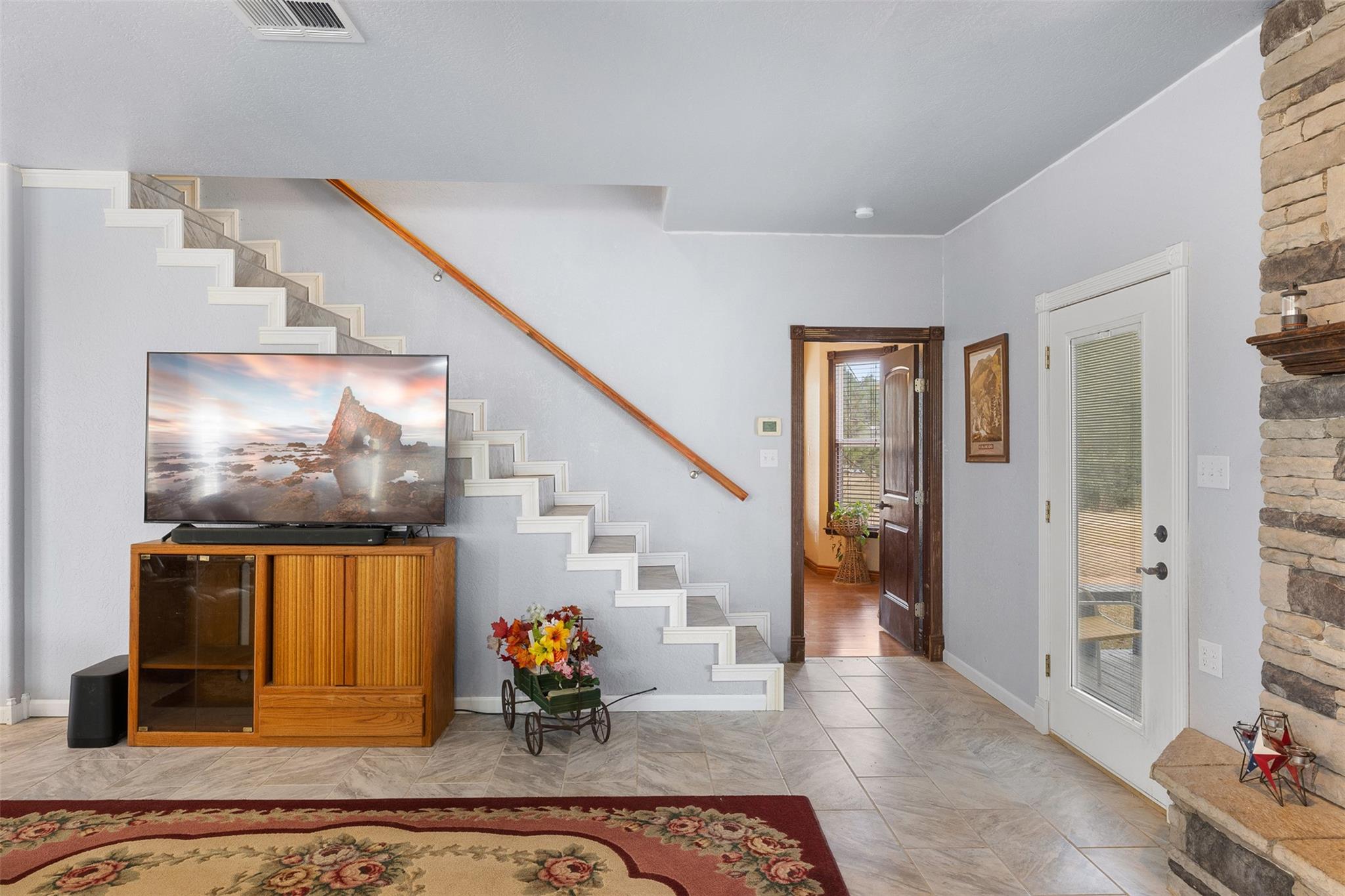 1327 Kenney Hall Road, Kenney