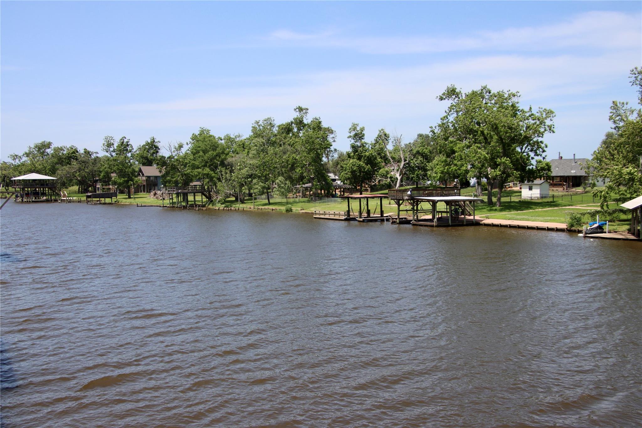 323 E County Road 461b