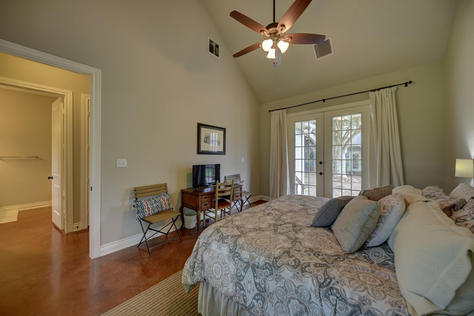 323 E County Road 461b