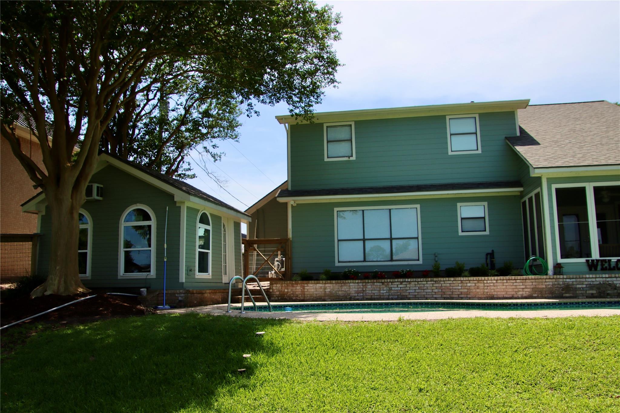 323 E County Road 461b