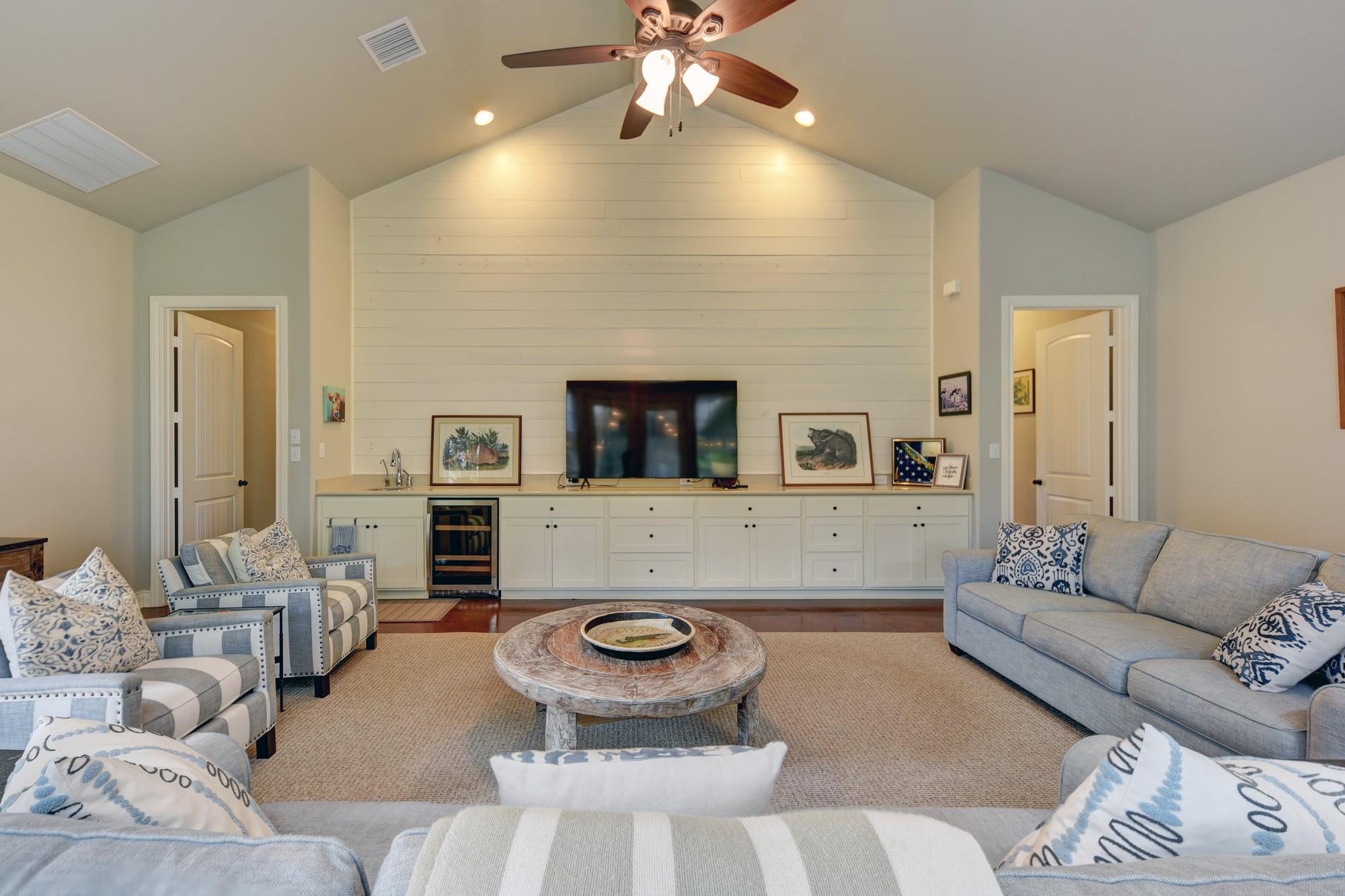 323 E County Road 461b