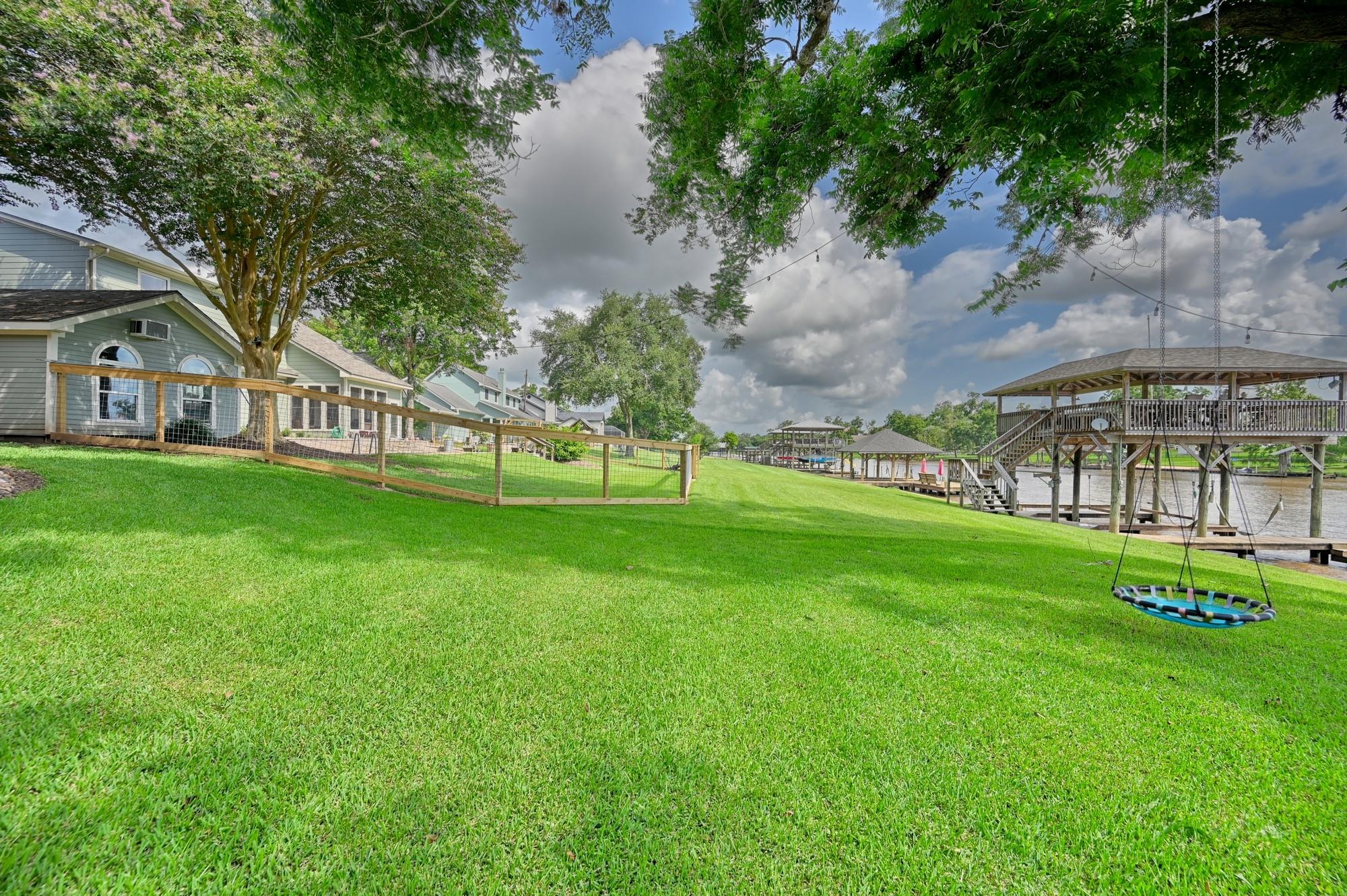 323 E County Road 461b