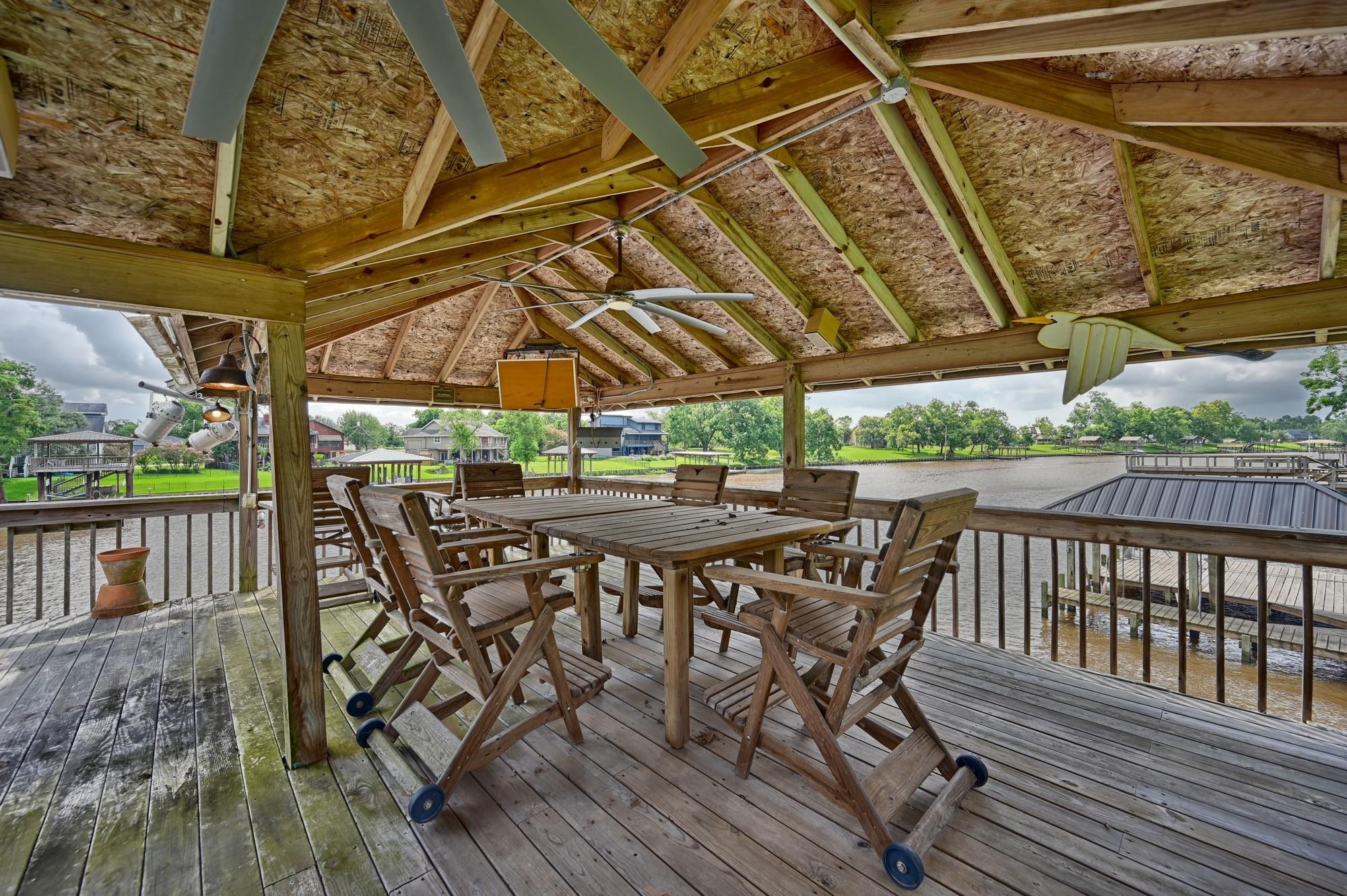 323 E County Road 461b