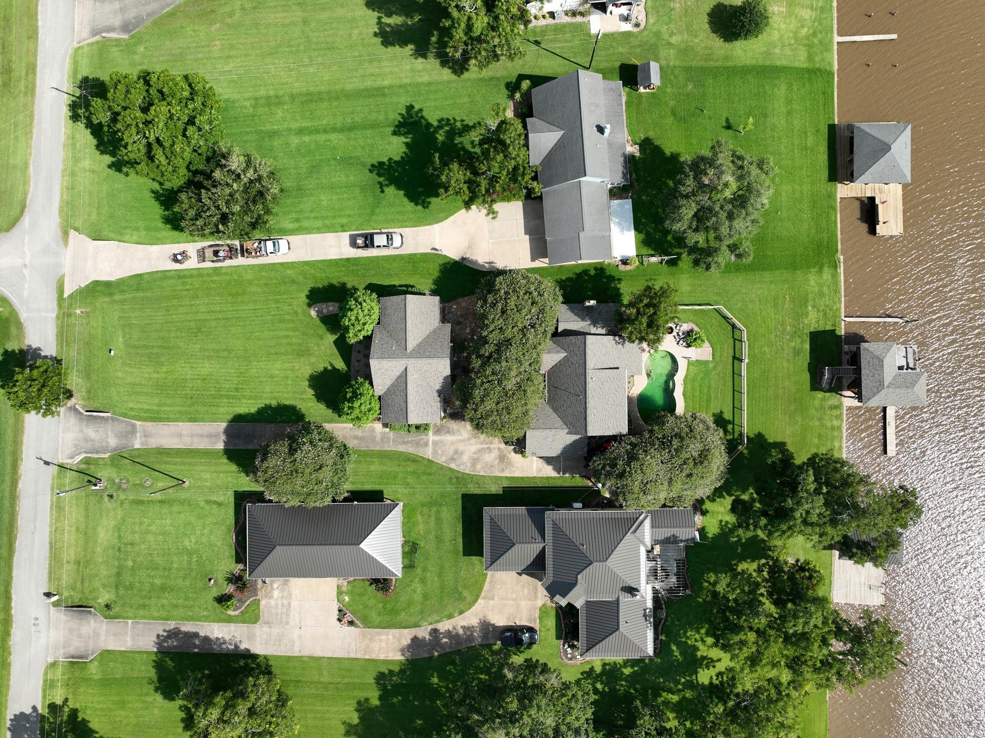 323 E County Road 461b