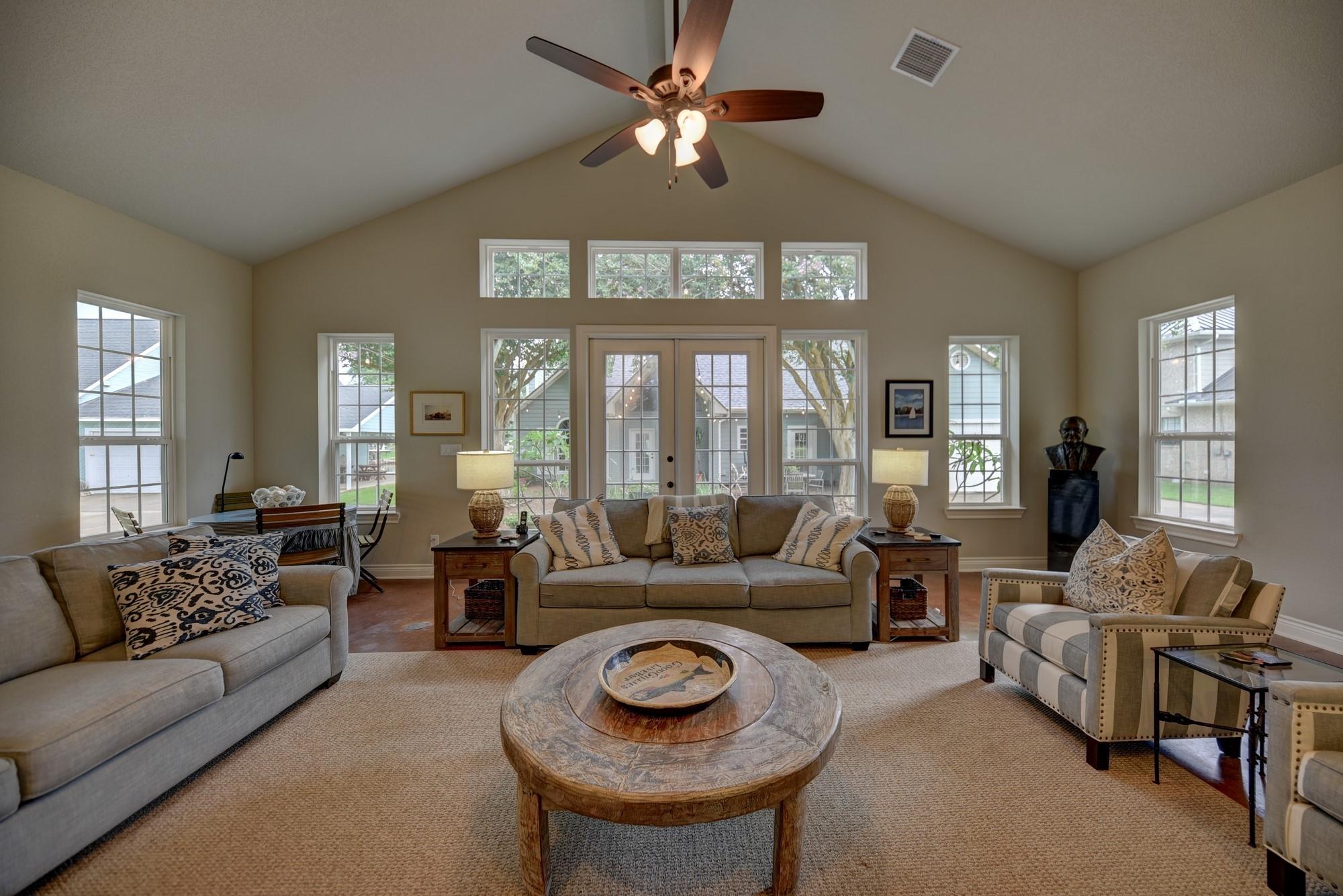 323 E County Road 461b