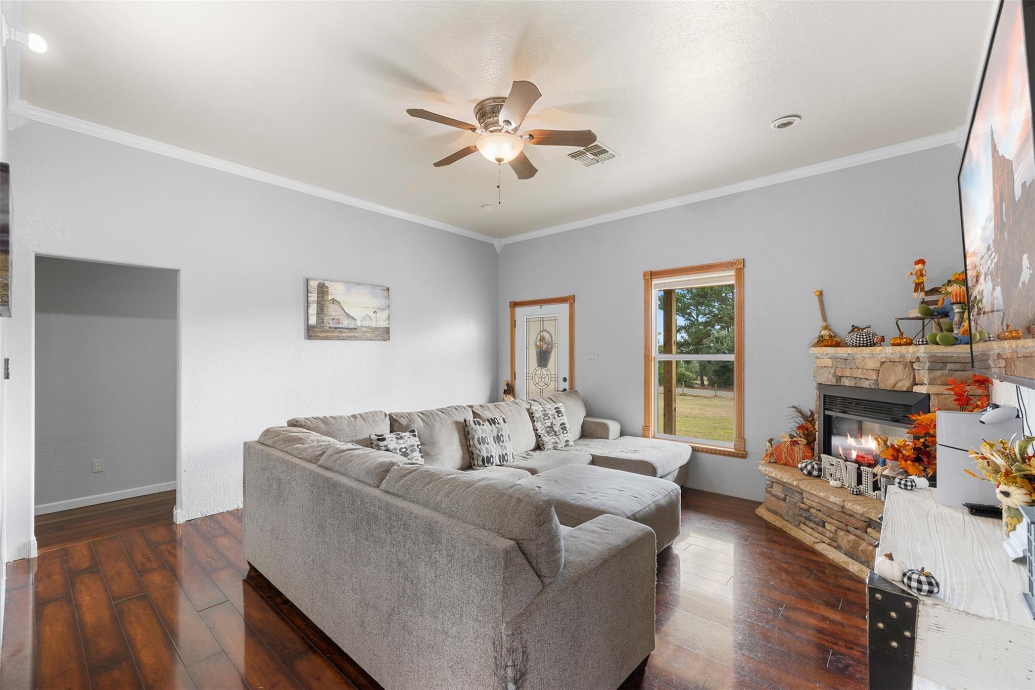 1283 Kenney Hall Road, Brenham