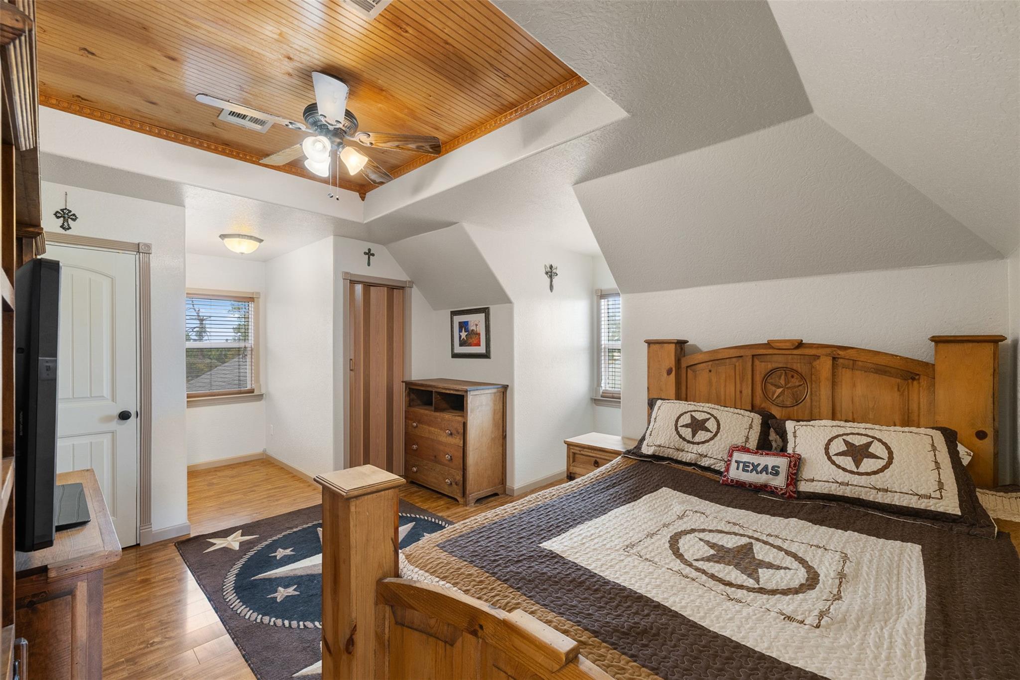 1283 Kenney Hall Road, Brenham