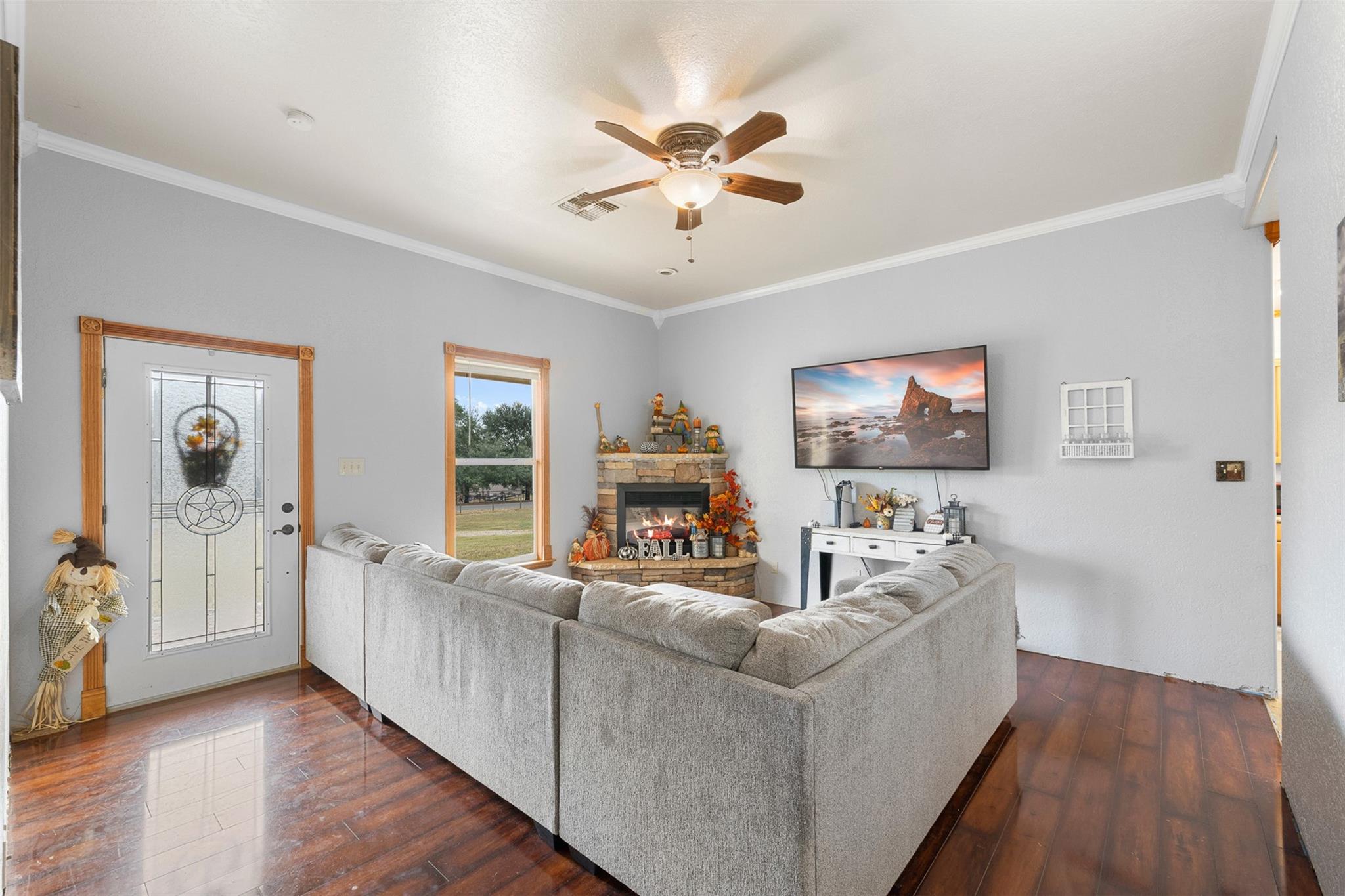 1283 Kenney Hall Road, Brenham