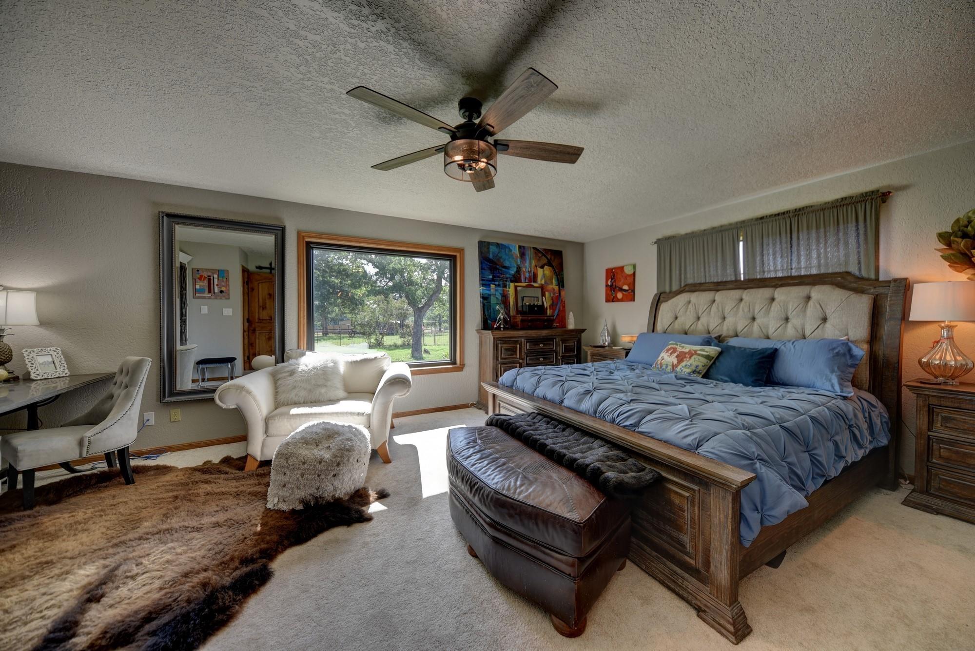 1045 Private Road 7005