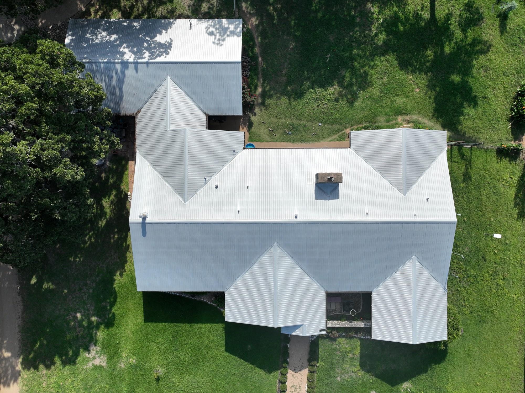 1045 Private Road 7005