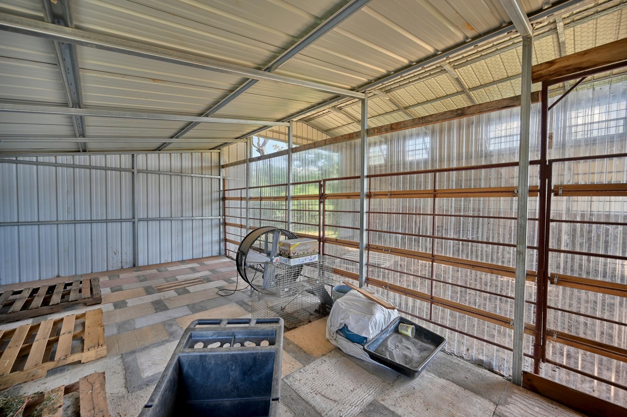 1045 Private Road 7005