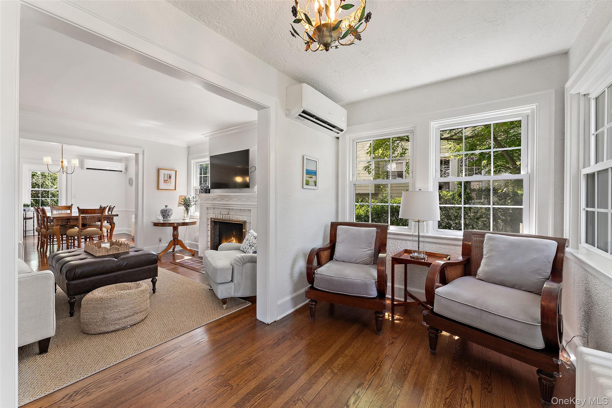 25 Pinebrook Road