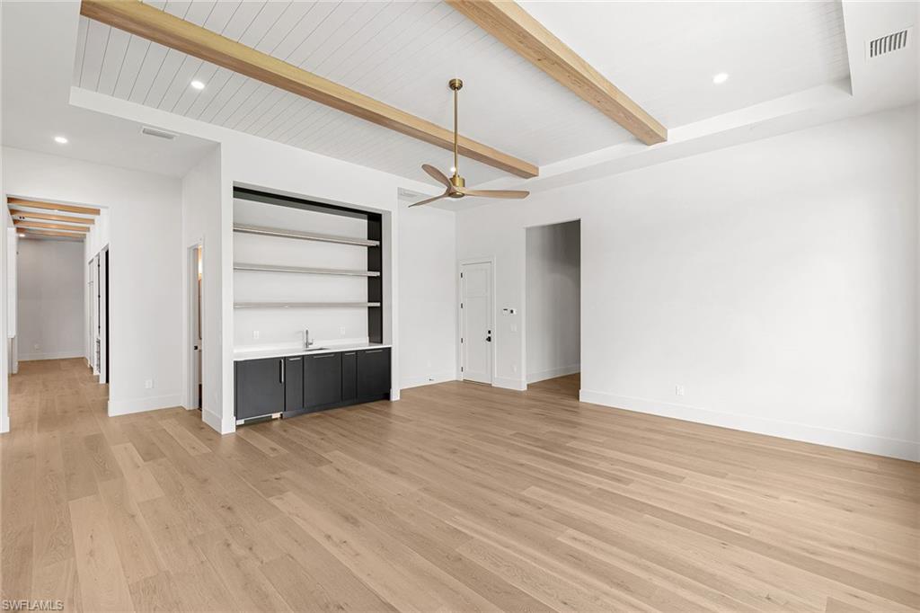2337 Anthony CT
