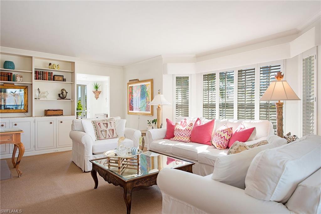 2601 Gulf Shore BLVD N 26