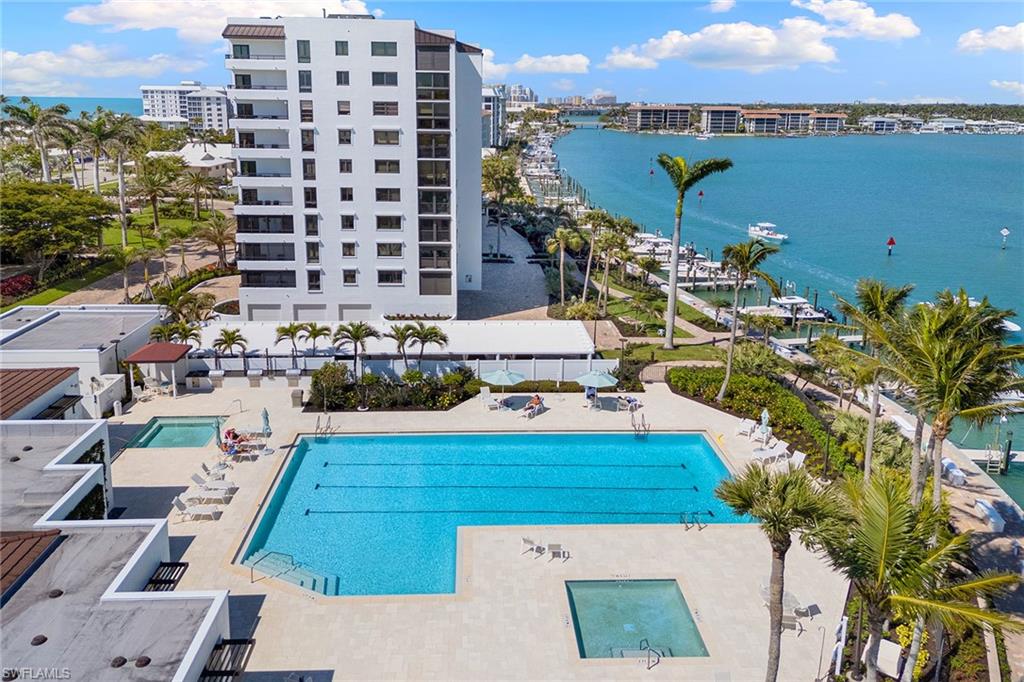 2400 Gulf Shore BLVD N # 305