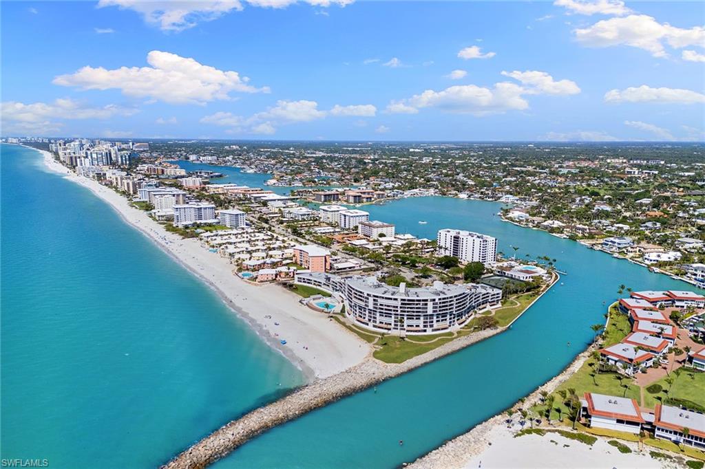 2400 Gulf Shore BLVD N # 305