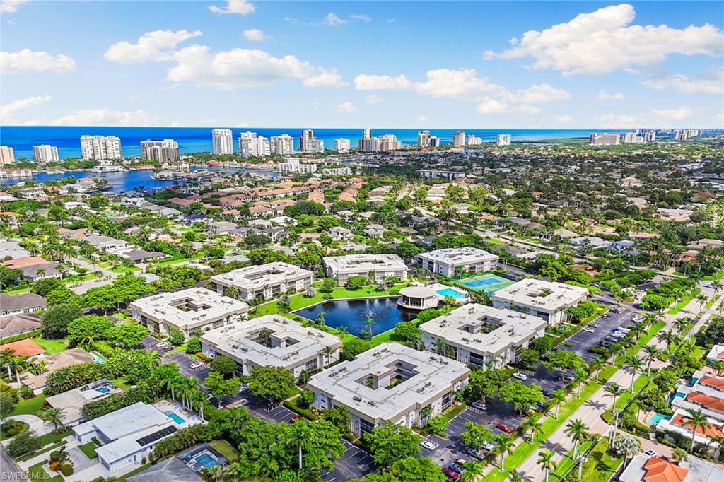 788 Park Shore DR # H20