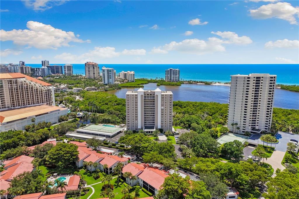 5501 Heron Point DR # 303