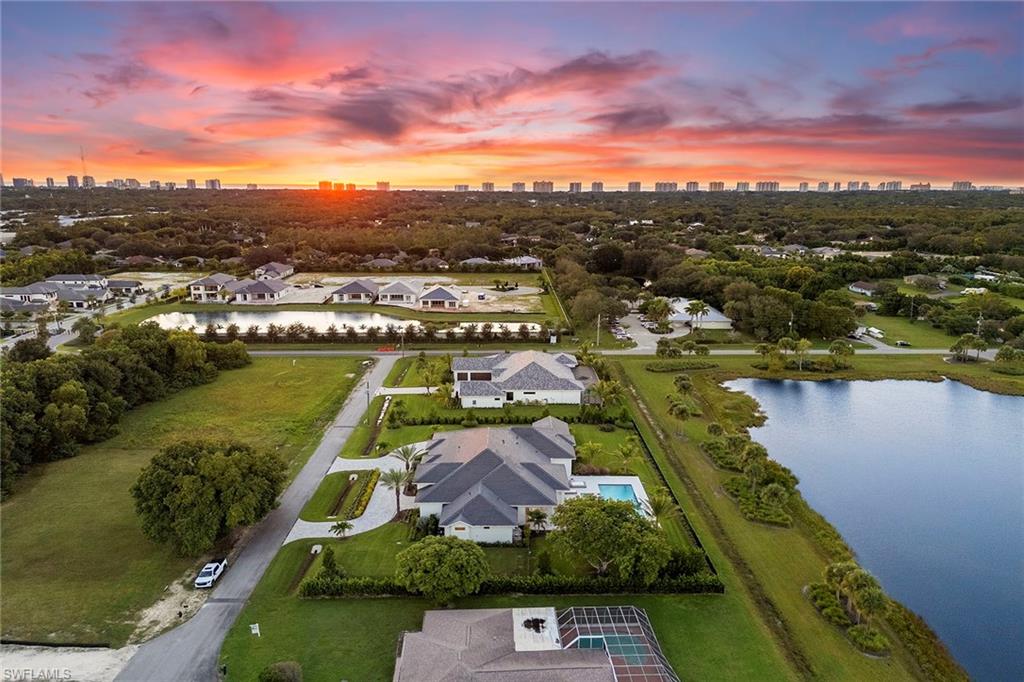 2337 Anthony CT, NAPLES