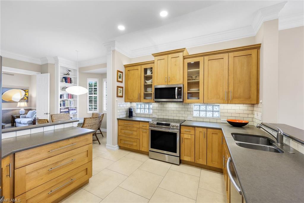 805 Bentwater CIR 101
