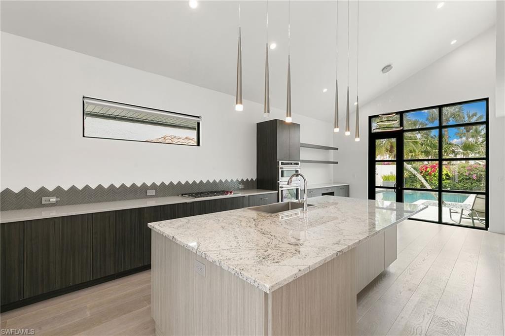 544 Tierra Mar LN E # 12