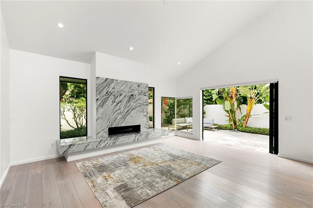 544 Tierra Mar LN E # 12