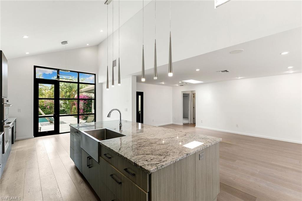 544 Tierra Mar LN E # 12