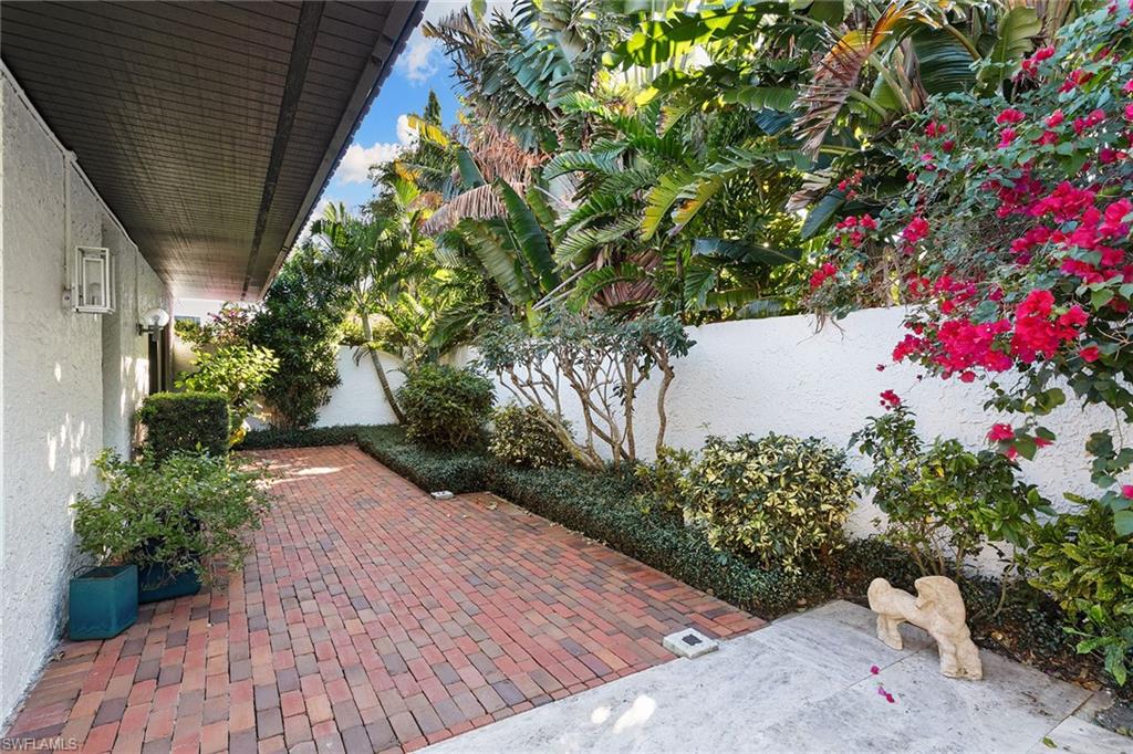 544 Tierra Mar LN E # 12