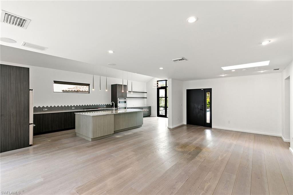 544 Tierra Mar LN E # 12