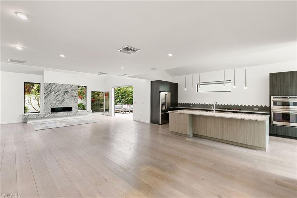 544 Tierra Mar LN E # 12