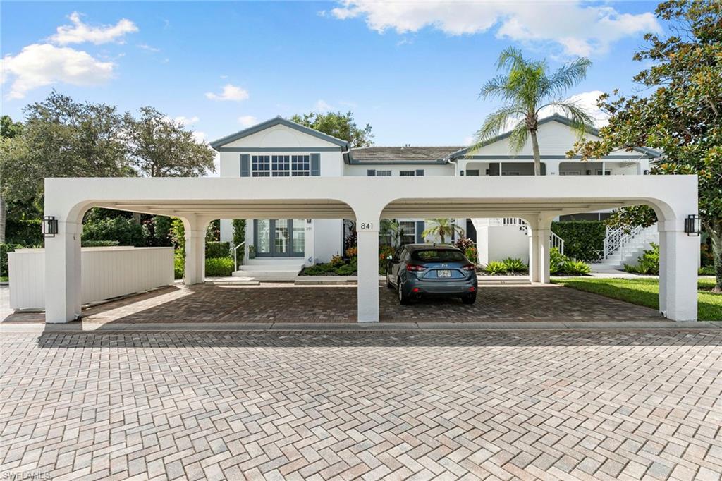 841 Tanbark DR # 202