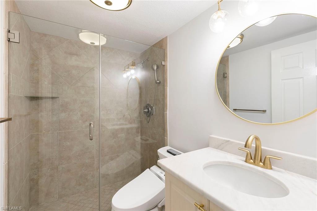 841 Tanbark DR # 202