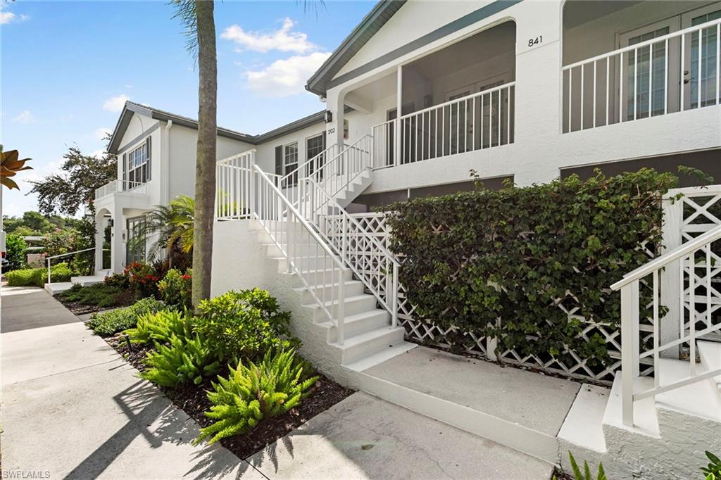 841 Tanbark DR # 202