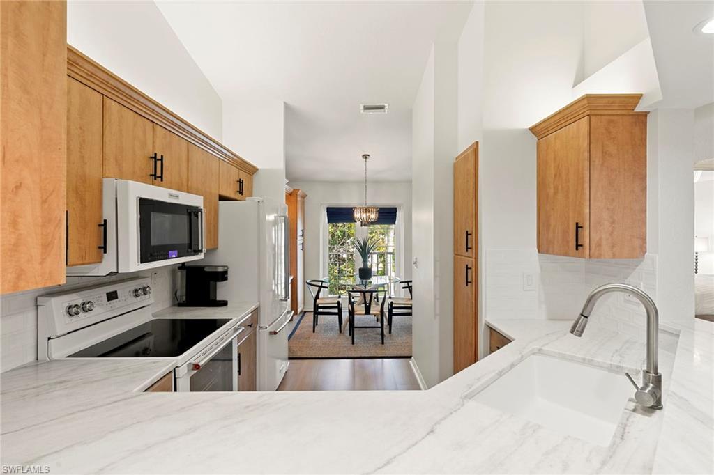 841 Tanbark DR # 202