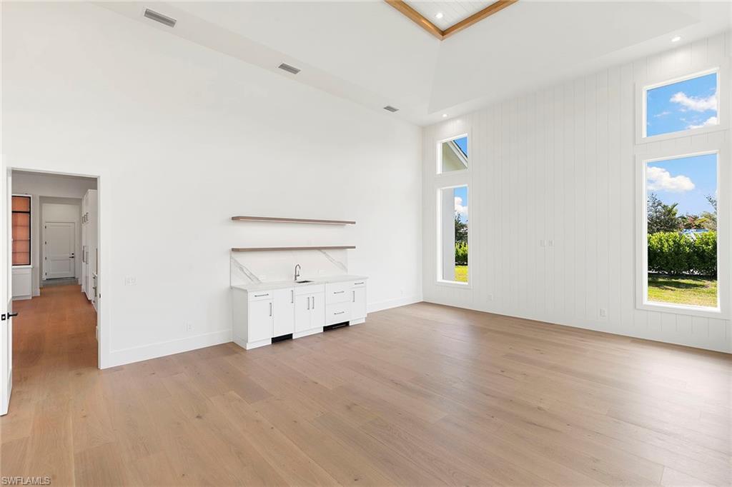 2309 Anthony CT