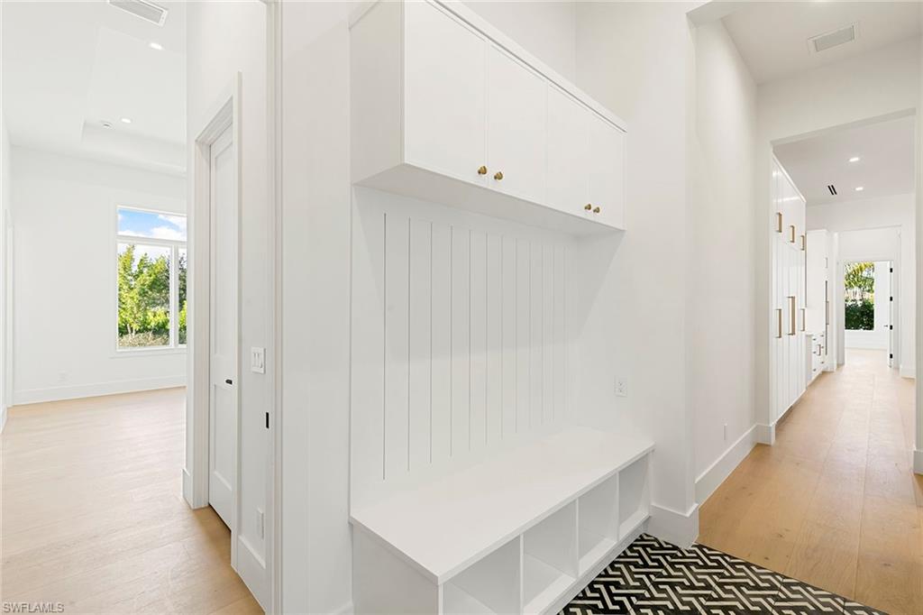 2309 Anthony CT