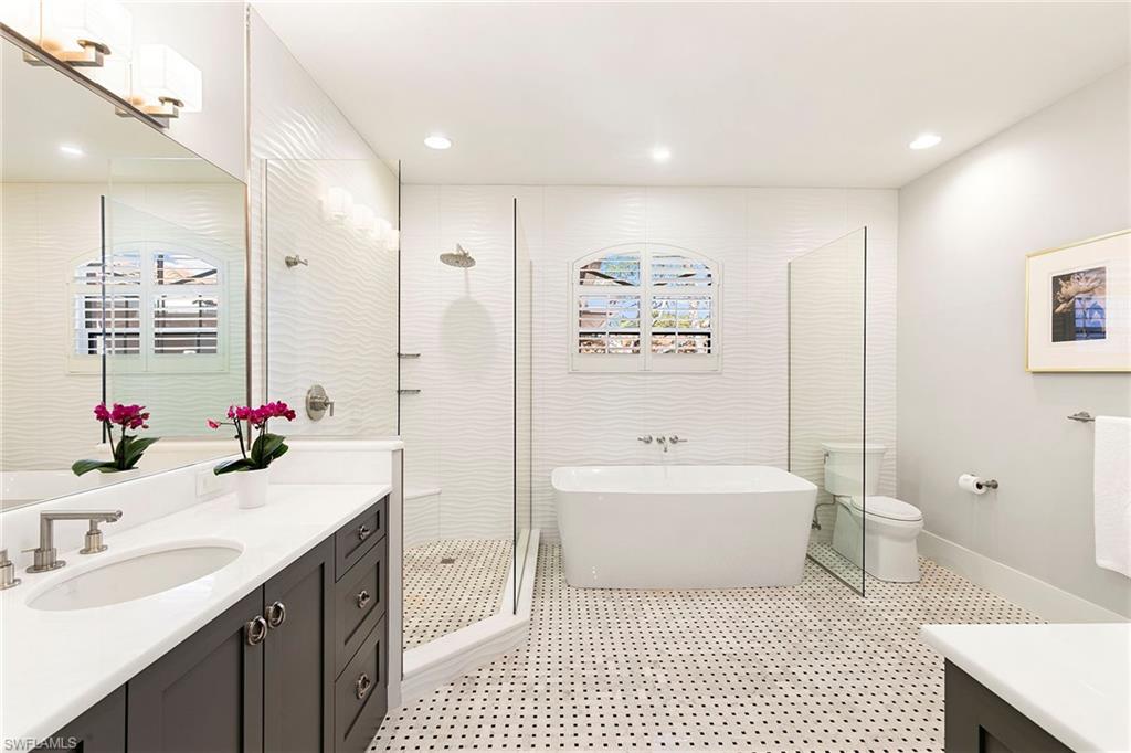 8456 Abbington CIR # 1722