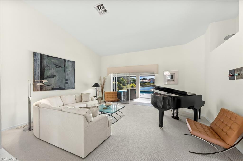 4256 Mourning Dove DR