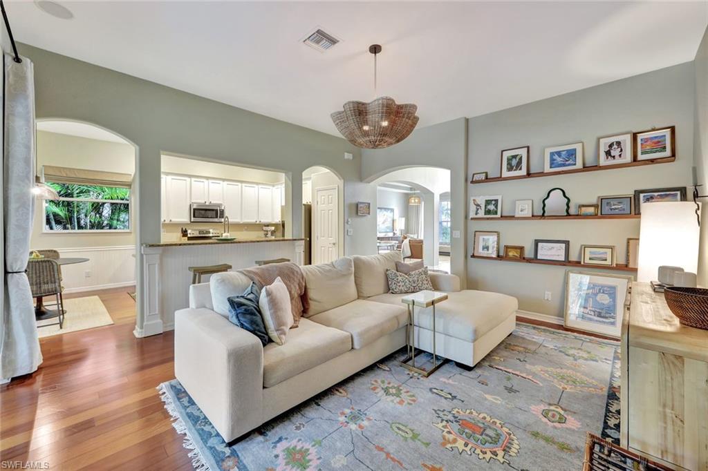 6499 Waverly Green WAY