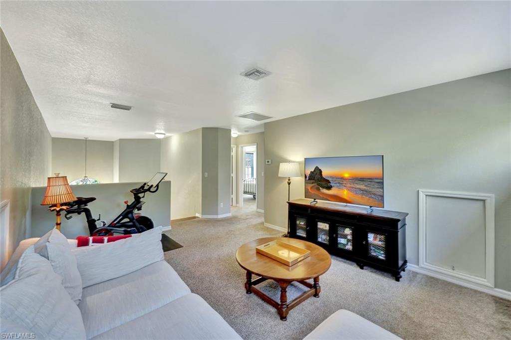 6499 Waverly Green WAY