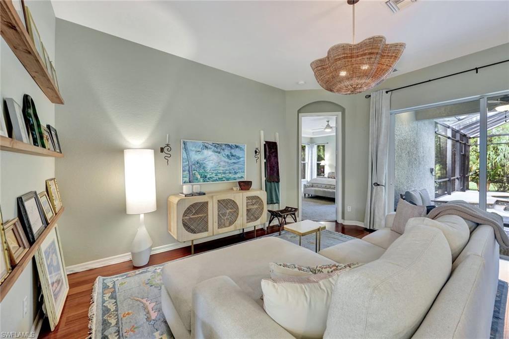 6499 Waverly Green WAY