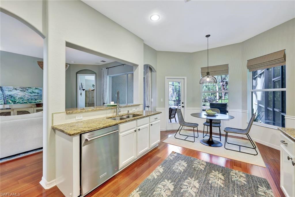 6499 Waverly Green WAY