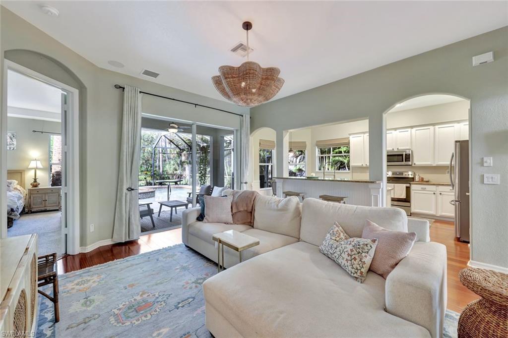 6499 Waverly Green WAY