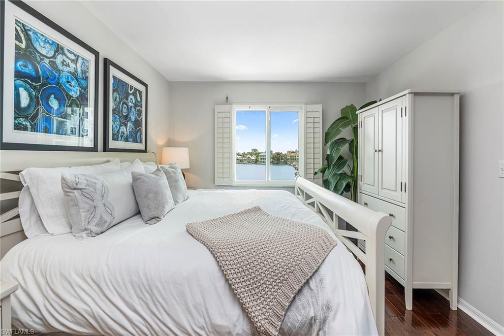 10682 Gulf Shore DR C305