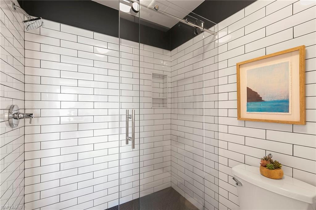 10682 Gulf Shore DR C305